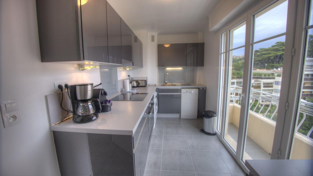 Beau 2 Pieces 3 Etoiles Vue Mer Garage Prive 150M Plages Wifi Cannes Værelse billede